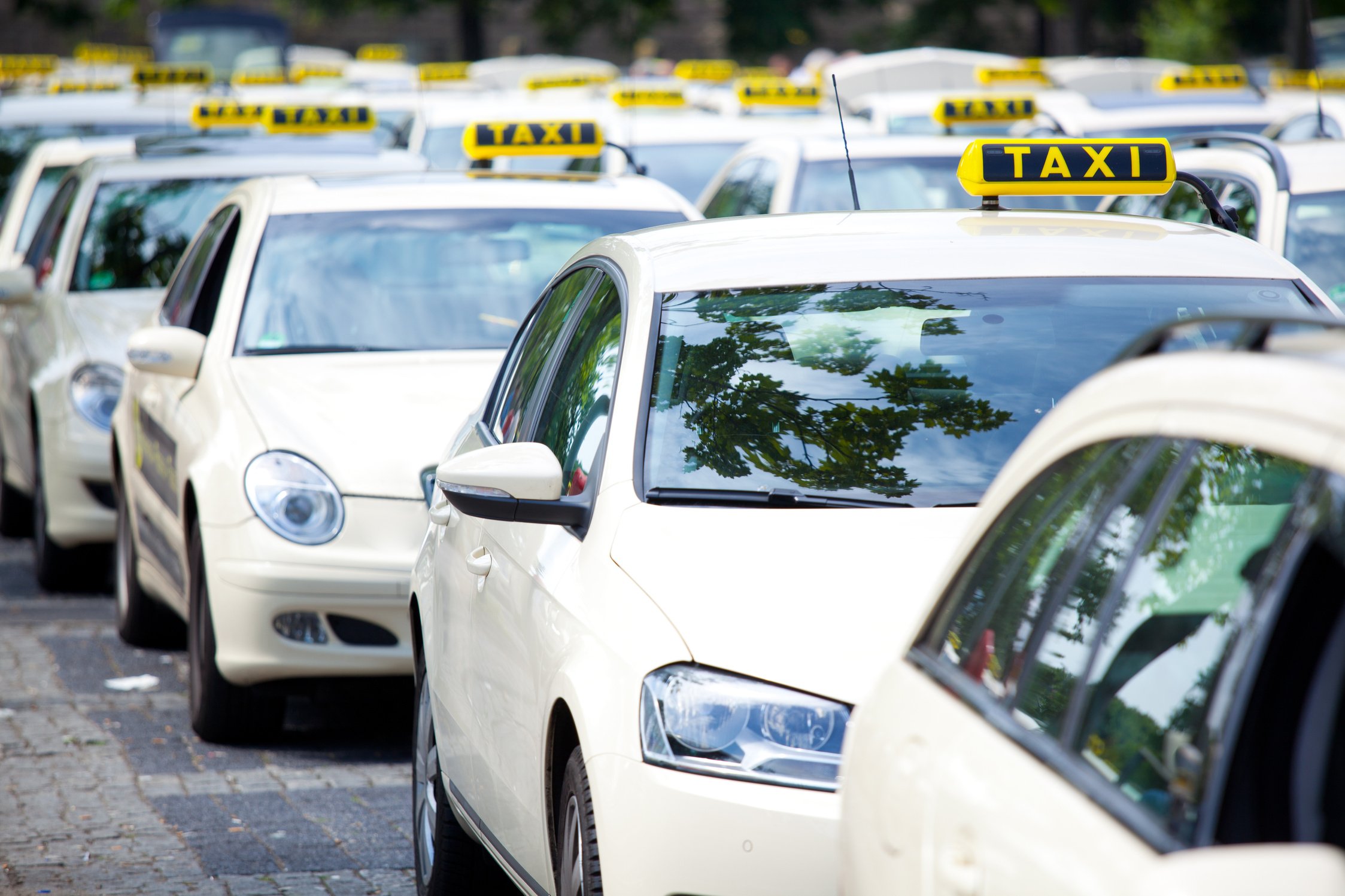 taxi queue